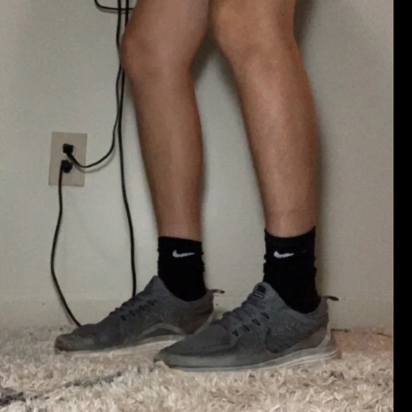 Grey Nike shoes, size 11 - Picture 3 of 3